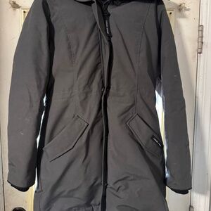 Canada goose Rossclair parka( black label)